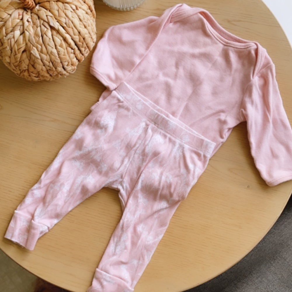 Old navy 0-3 months